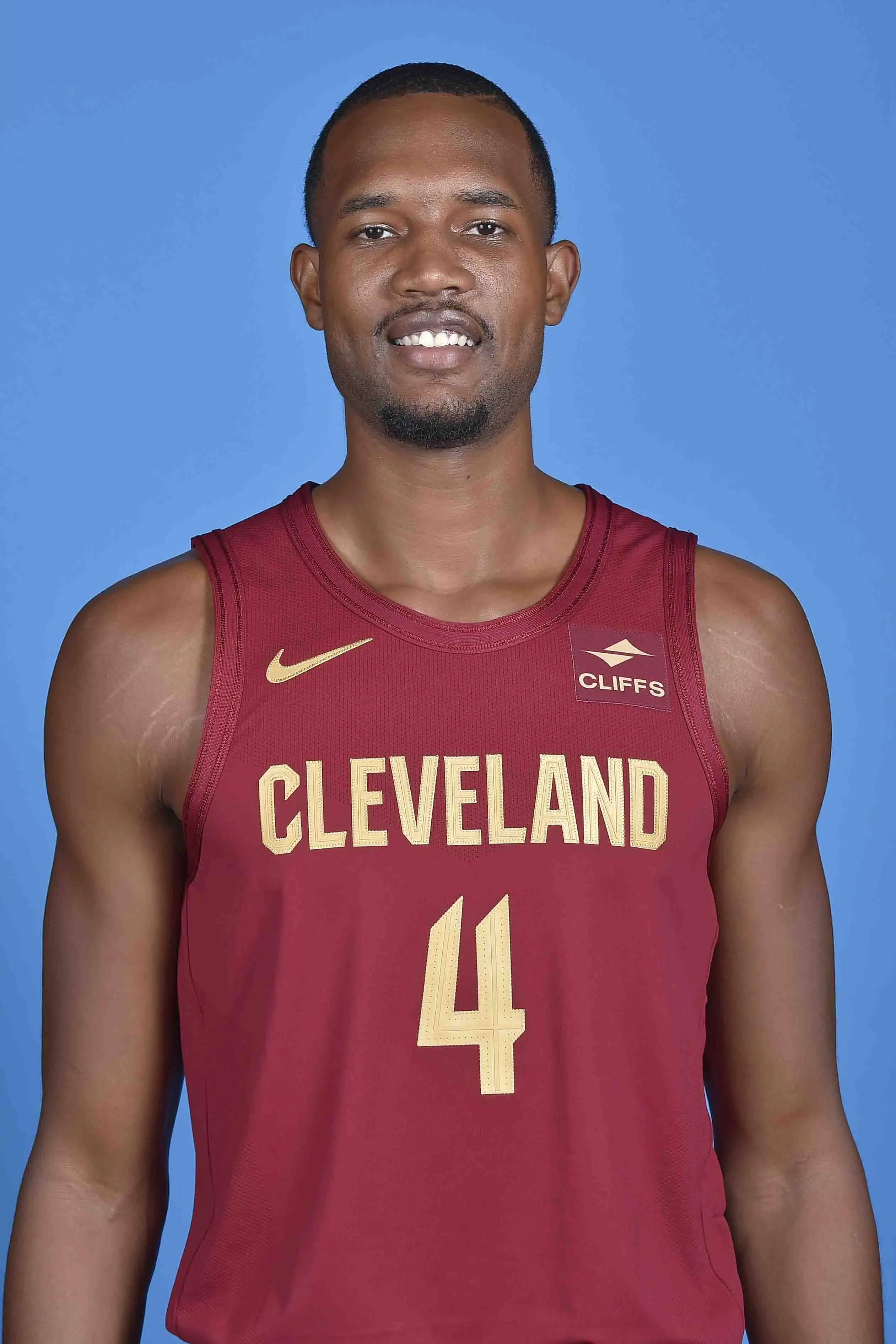 埃文·莫布利兄弟篮球(埃文莫布里体测数据)