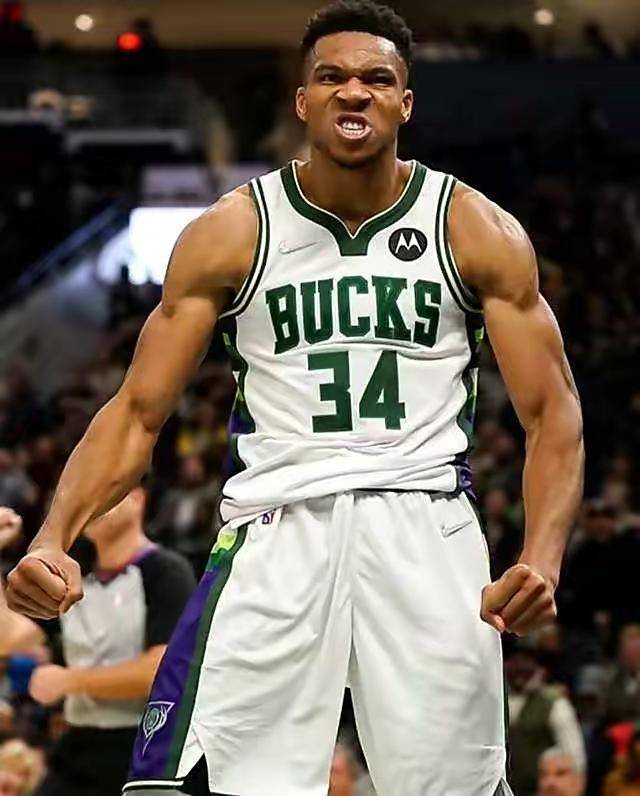 竞猜-扬尼斯·阿德托昆博快攻得分(扬尼斯·阿德托昆博打的几号位)