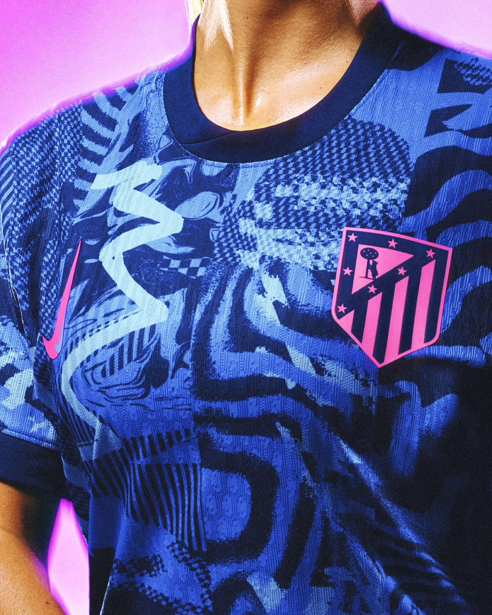 马德里竞技足球俱乐部球衣(马德里球服)