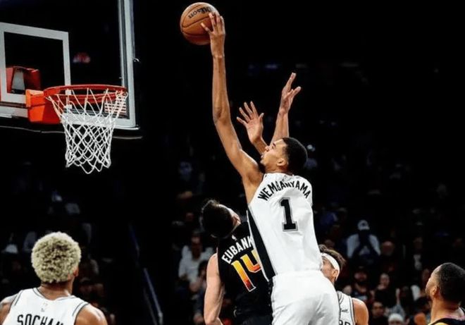 体育彩票-文班亚马新秀赛季表现(文班亚马 虎扑)